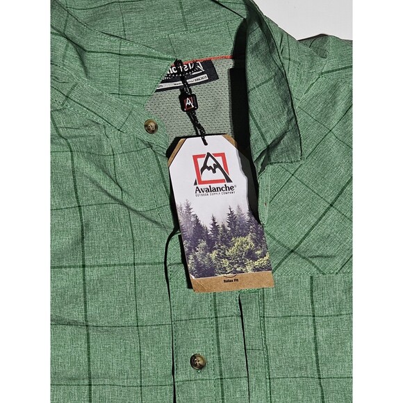 New Avalanche Outdoor Supply Green Plaid Men's Long Shirt Size MEDIUM - Picture 4 of 7